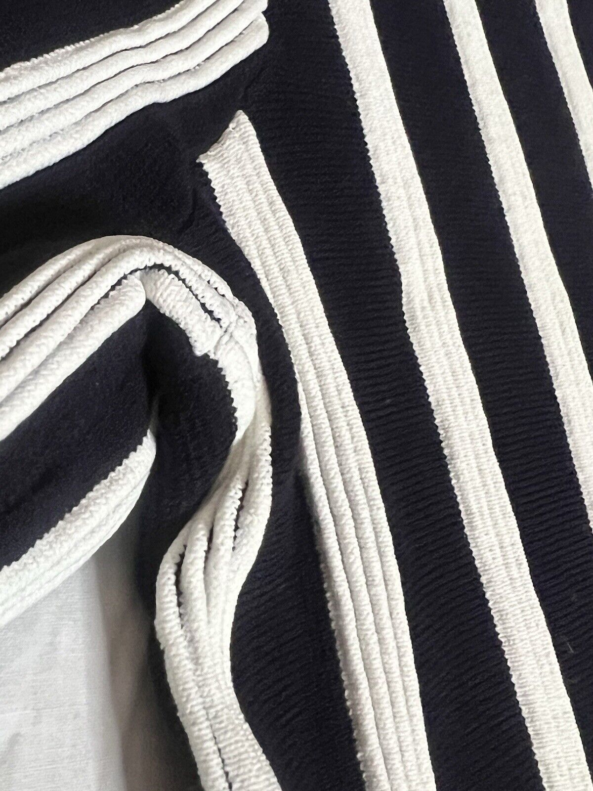 Ann Taylor Sweater Set Top & Skirt Navy & White Pin Stripped Petite.